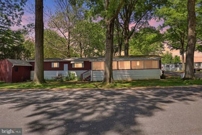/international/us/82-malibu-boulevard-carlisle-pa-110108617415/