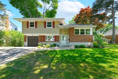 /international/us/7-rensselaer-drive-commack-ny-110108614874/