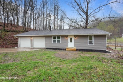 /international/us/416-prince-st-oliver-springs-tn-110098494919/?lang=zh-cn
