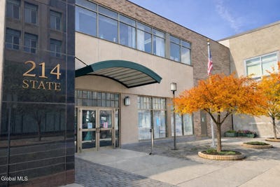 /international/us/214-state-street-schenectady-ny-110106848915/