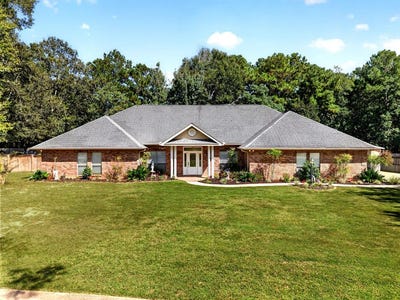 /international/us/6008-woods-road-picayune-ms-110120018912/