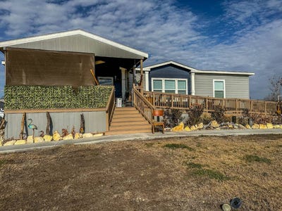 /international/us/198-mill-run-ave-kyle-tx-110105524832/