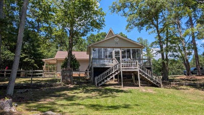 /international/us/1237-westshore-road-ridgeway-sc-110101193246/