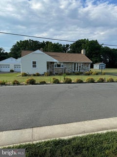 /international/us/118-musselman-road-fredericksburg-va-110109713786/