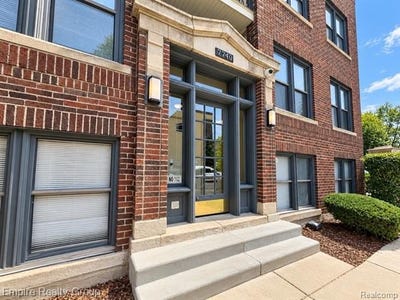 /international/us/7740-3rd-avenue-detroit-mi-110110143966/