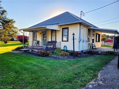 /international/us/221-washington-street-coshocton-oh-110120536666/