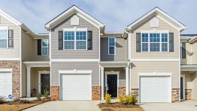 /international/us/2005-lily-drive-haw-river-nc-110081459852/