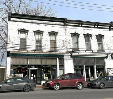 /international/us/6472-main-street-westport-ny-110106731787/