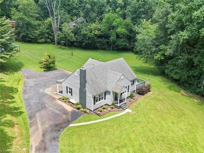 /international/us/151-hill-street-elkin-nc-110101163918/?lang=zh-tw