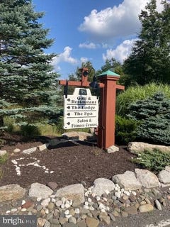 /international/us/51-mohican-court-hazleton-pa-110094178152/