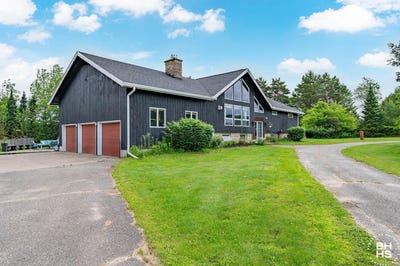 /international/us/13-meadow-road-saranac-lake-ny-110109053425/