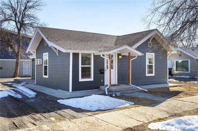 /international/us/211-woodland-avenue-laurel-mt-110104457421/