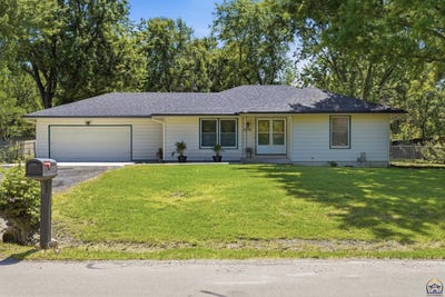 /international/us/2536-se-alexander-dr-topeka-ks-110107884854/