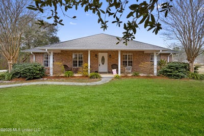 /international/us/2088-scianna-lane-bay-saint-louis-ms-110106001451/