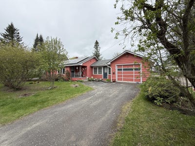 /international/us/56-emerson-street-st-johnsbury-vt-110108090259/