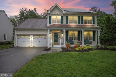 /international/us/18-navesink-drive-pennington-nj-110099538161/