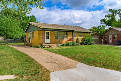 /international/us/320-martha-ave-mulvane-ks-110107638170/