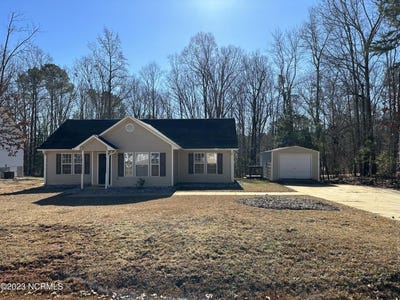 /international/us/104-apache-drive-louisburg-nc-110103288478/