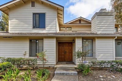 /international/us/10424-ridgewater-ln-san-diego-ca-110120581201/