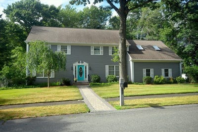 /international/us/1-burnham-ln-danvers-ma-110100561925/