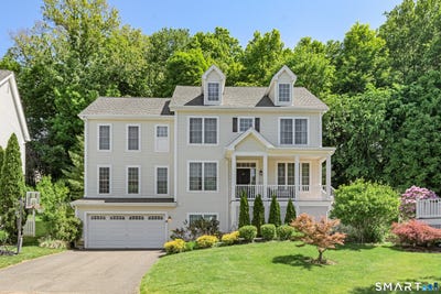/international/us/9-washington-circle-southbury-ct-110108581181/