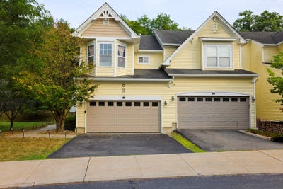 /international/us/30-avoncroft-lane-middletown-ny-110101257312/?lang=de