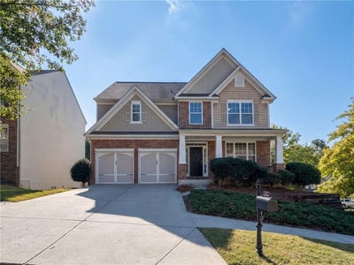 /international/us/6730-island-pointe-drive-buford-ga-110120635617/