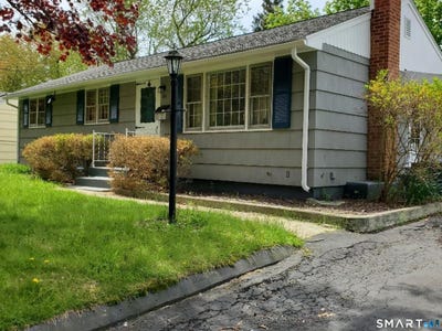 /international/us/65-vernon-road-east-hartford-ct-110107653043/