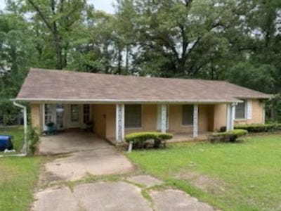 /international/us/329-rogers-st-camden-ar-110107749392/