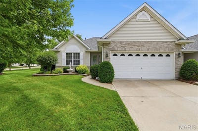 /international/us/218-park-ridge-drive-o-fallon-mo-110108747157/?lang=id