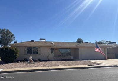 /international/us/829-s-roanoke-mesa-az-110105933671/