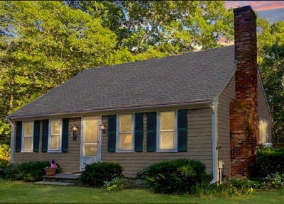 /international/us/18-jay-dee-lane-eastham-ma-110105885464/
