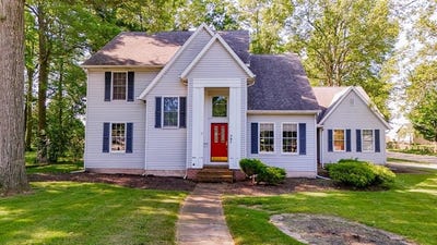 /international/us/701-kennedy-drive-willard-oh-110108796093/