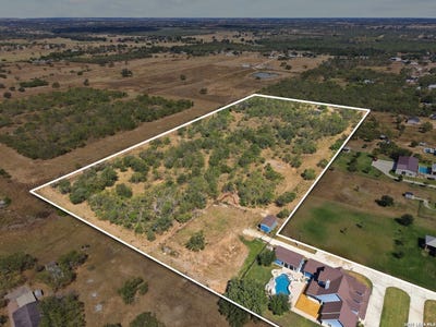 /international/us/2729-county-road-357-la-vernia-tx-110120484175/