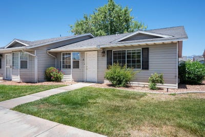 /international/us/1015-s-river-rd-st-george-ut-110108491923/