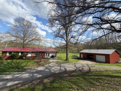 /international/us/5934-oxford-road-west-union-wv-110107305068/