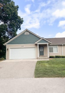 /international/us/652-oriole-court-middleville-mi-110109504141/