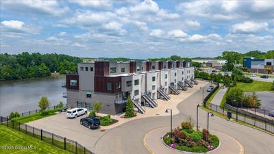 /international/us/312-harborside-drive-schenectady-ny-110100310887/