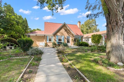 /international/us/2141-s-105th-st-west-allis-wi-110110331956/