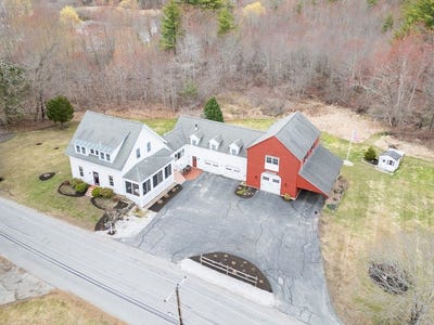 /international/us/9-11-heald-st-pepperell-ma-110107441257/