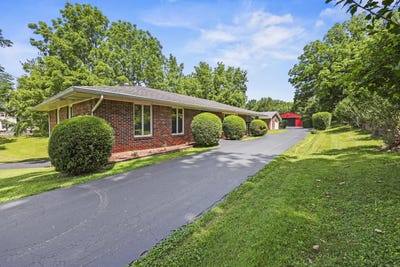 /international/us/111-w-north-street-carlisle-ky-110108414742/