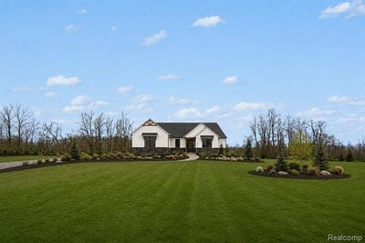 /international/us/13268-cousins-court-washington-twp-mi-110108025837/