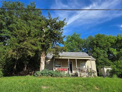 /international/us/904-church-street-winnsboro-tx-110099700714/