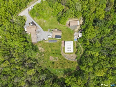 /international/us/80-holmes-road-goshen-ct-110108440944/