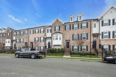 /international/us/28-catherine-street-red-bank-nj-110106984506/