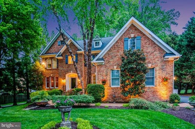 /international/us/2961-wilson-ave-oakton-va-110108028642/
