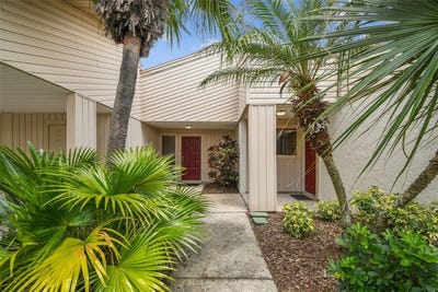 /international/us/4243-oak-loop-mulberry-fl-110100770580/