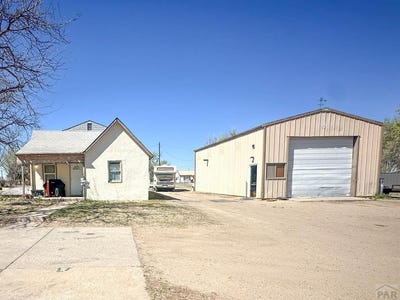 /international/us/900-s-13th-st-lamar-co-110106789240/