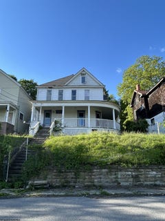 /international/us/229-watson-avenue-fairmont-wv-110107925602/