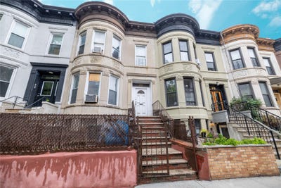 /international/us/1777-union-street-brooklyn-ny-110099519966/?lang=pt